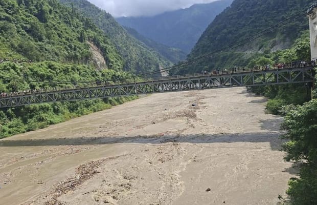 157 killed, hundreds missing in Nepal flash floods