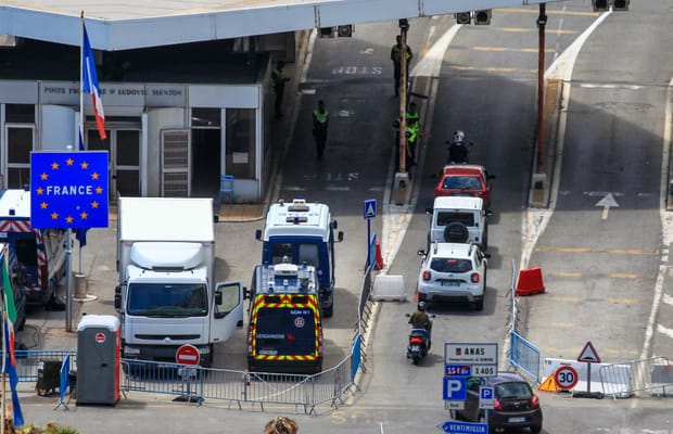 (160620) FRANCE-MENTON-COVID-19-ITALY-BORDER-REOPENING
