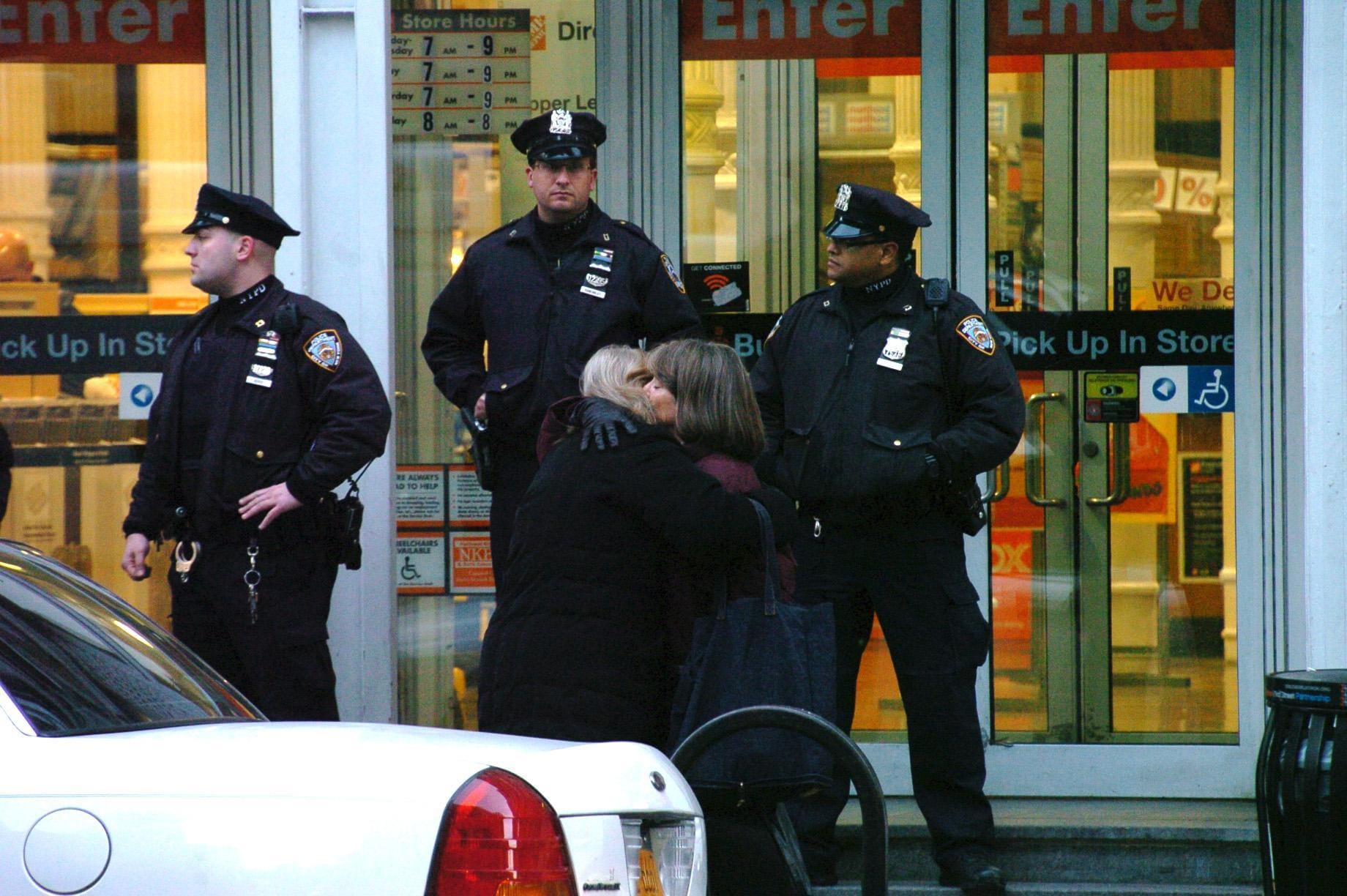 (260115) US-NEW YORK-MANHATTAN-SHOOTING