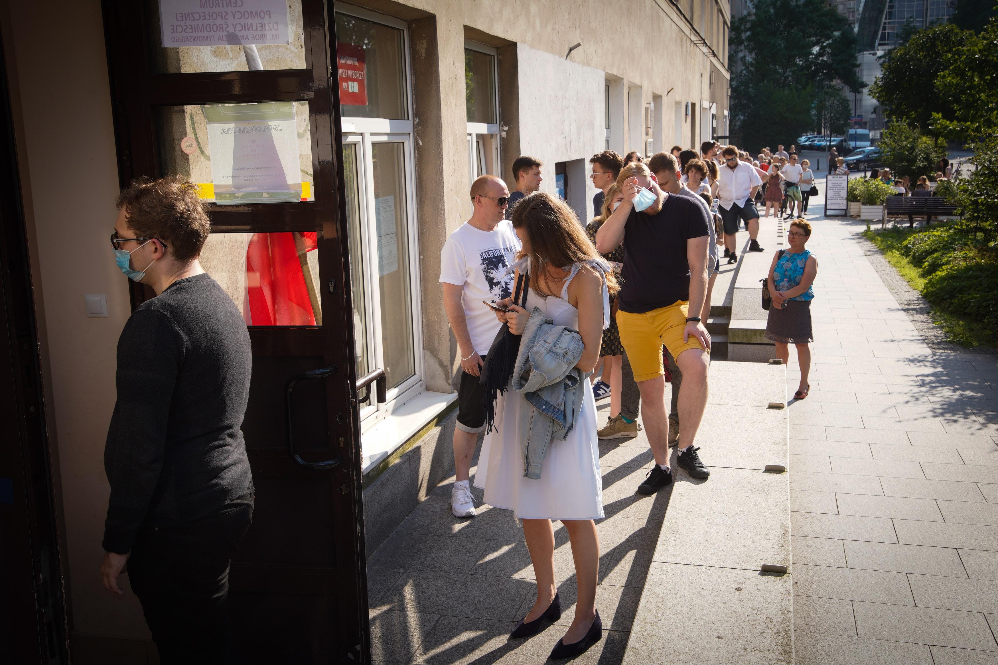 (290620) POLAND-WARSAW-PRESIDENTIAL ELECTIONS-FIRST ROUND