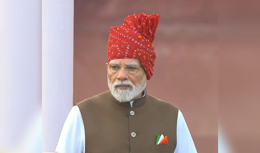 30 pc Railways electrification in 90 years, 70 pc in last 10 years: PM Modi