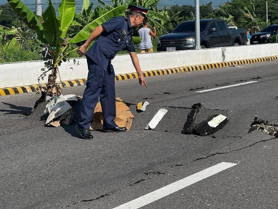 6.3-magnitude offshore earthquake strikes Sothern Philippines