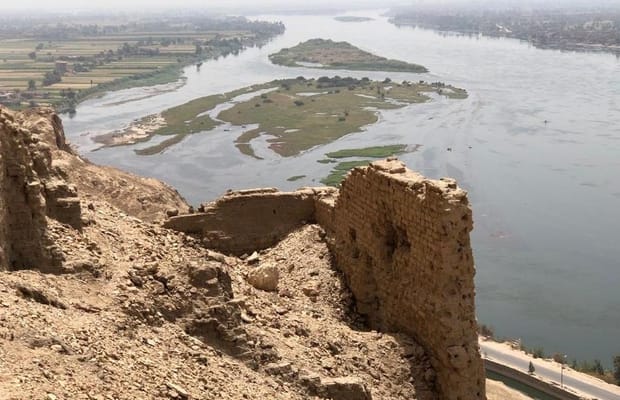 85 ancient tombs unearthed in Upper Egypt,mud brick-made tower house,Egypt,mud brick-made tower house dating back to the era of King Ptolemy III,