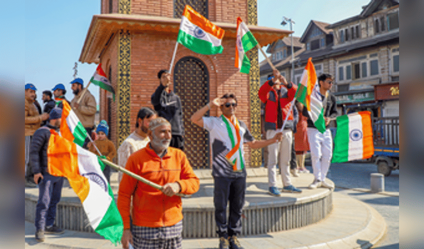 A tale of two anniversaries: The fifth of August on both sides of the line