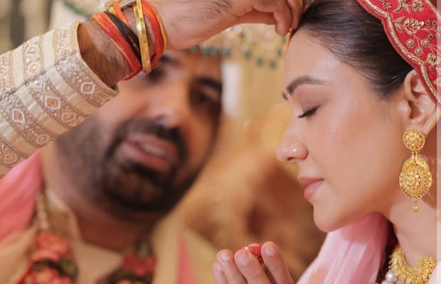 Aanchal Singh shares emotional post after wedding, says 'A daughter doesn’t stop belonging to one home'