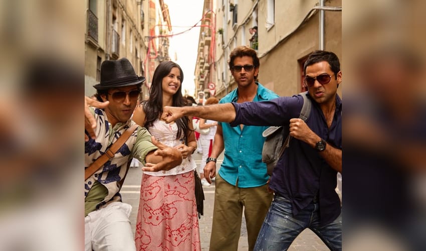 Abhay Deol celebrates his bond with Hrithik Roshan and Farhan Akhtar as he marks 15 years of ‘Zindagi Na Milegi Dobara’