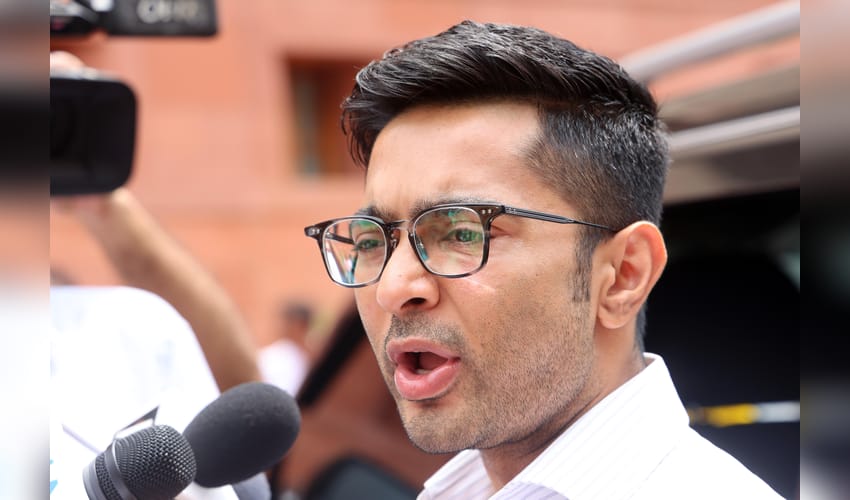 Abhishek Banerjee sends legal notice to Bengal Minister (Photo: IANS)