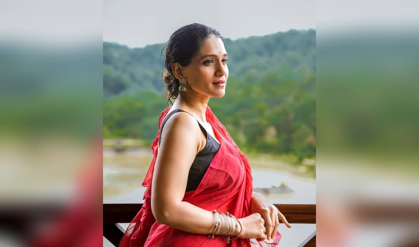Addinath Kothare, Urmila Kanetkar announce separation after 15 years of marriage, vow to co-parent daughter Jizah