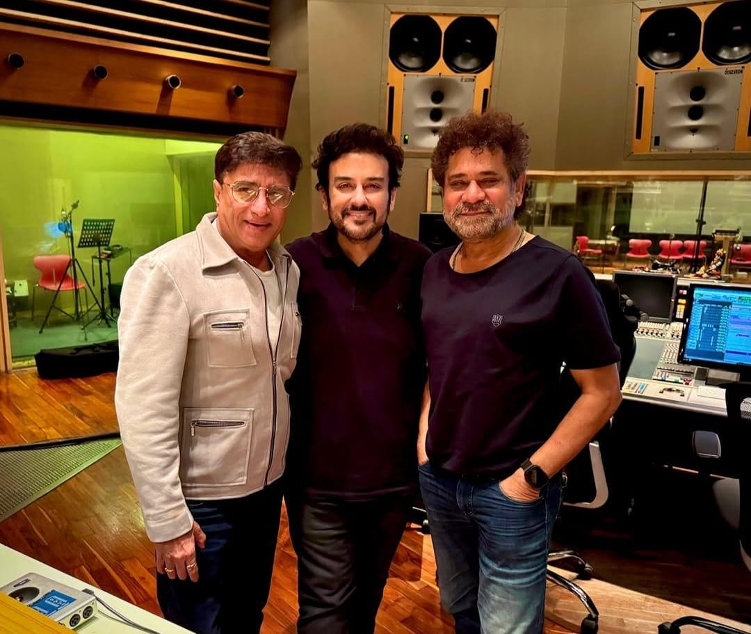 Adnan Sami records song for Akshay Kumar, Anees Bazmee’s yet-untitled family comedy-drama