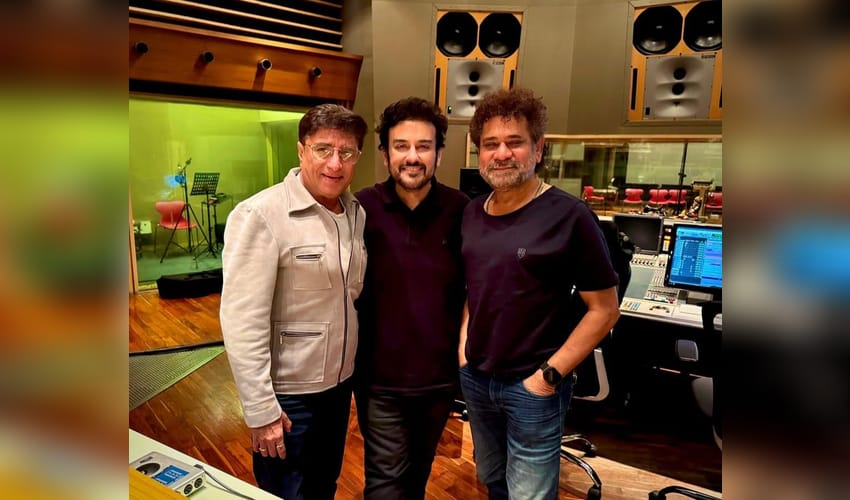 Adnan Sami records song for Akshay Kumar, Anees Bazmee’s yet-untitled family comedy-drama