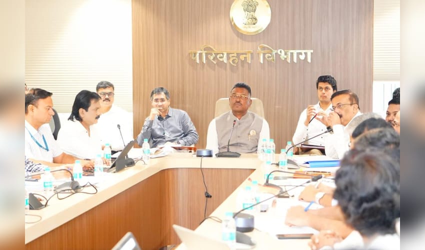 Aggregator firms must register by Sep 1 or face action: Maha Minister (Photo: X)