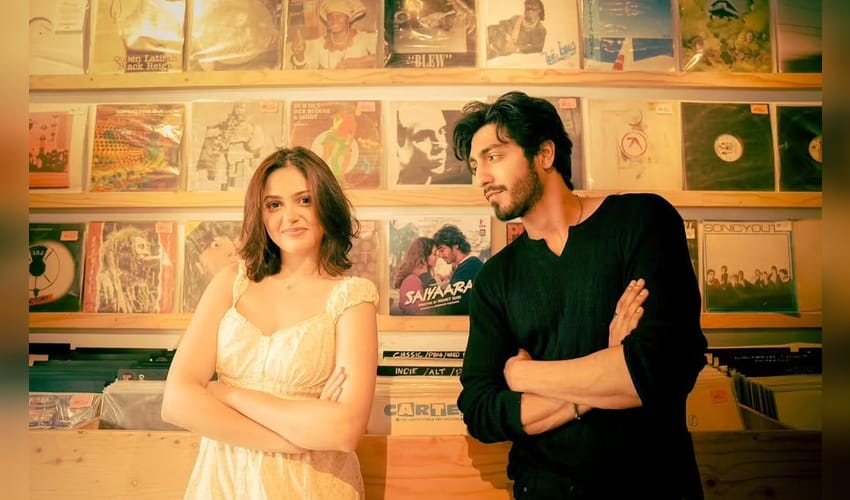 Ahaan Panday, Aneet Padda launch Collector's Edition Vinyl LP at Wembley Stadium celebrating ‘Saiyaara’ music
