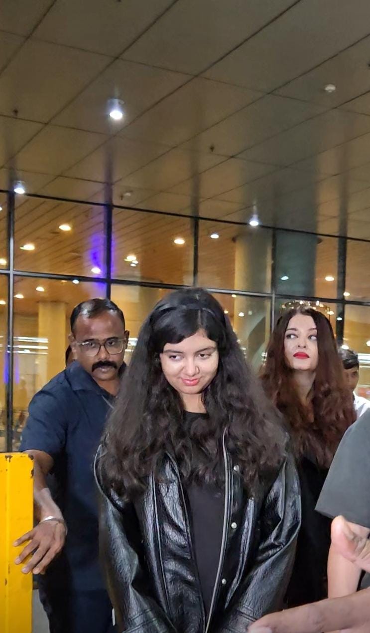 Aishwarya Rai Bachchan, Aaradhya greet airport staff with ‘Namaste’ as they return from US trip
