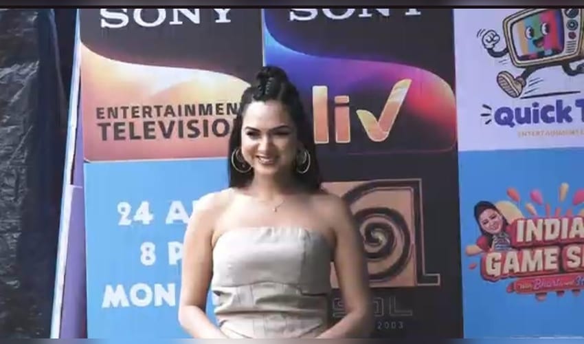 Akanksha Chamola firmly tells paps she will ‘not take any questions on Gaurav Khanna’ anymore