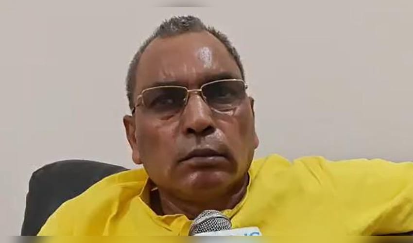 Akhilesh Yadav has no real issues left, resorting to clowning around, says UP Minister