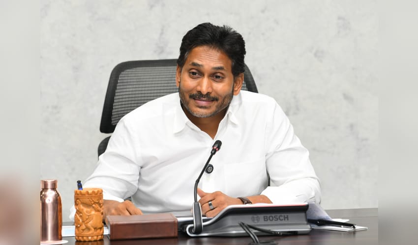 Amaravati: YSRCP chief Y.S. Jagan Mohan Reddy addresses press conference