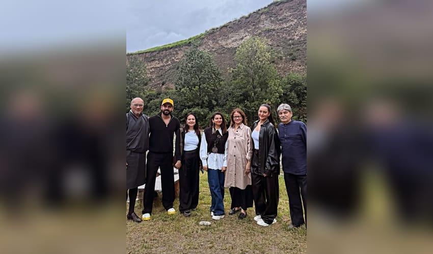 Amid clash with Kangana Ranaut, Sonakshi Sinha spends quality time with husband Zaheer Iqbal & in-laws in Bhutan