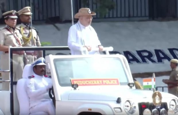 Amit Shah presents presidential colours to Puducherry Police