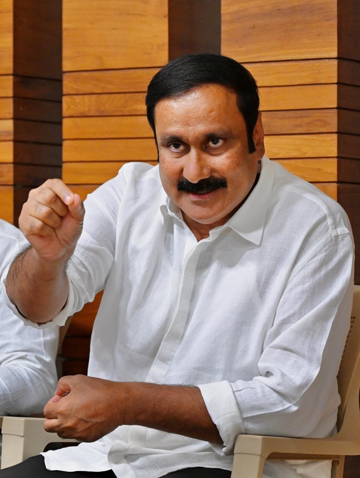 Anbumani Ramadoss demands CBI probe into killing of 3 Tamils by K'taka forest personnel