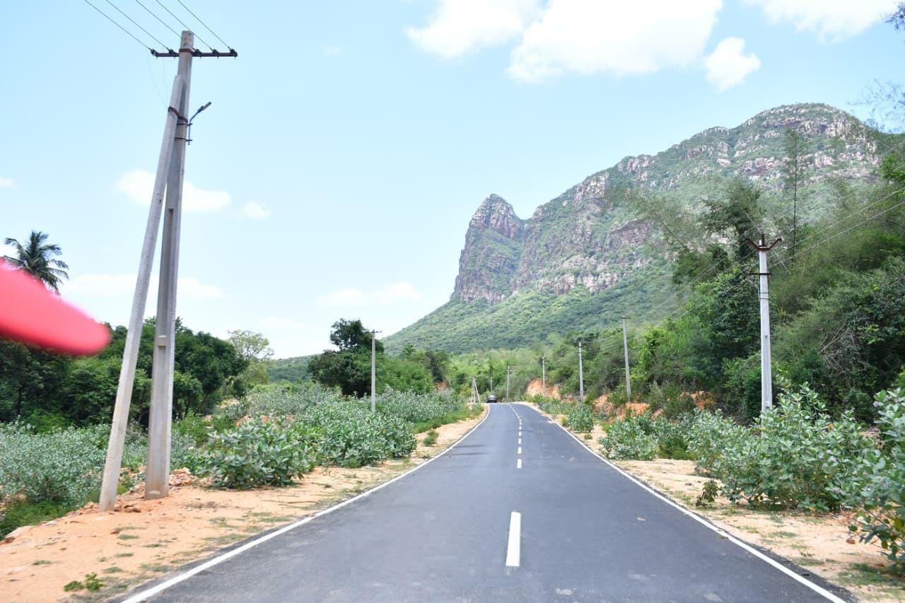 Andhra Pradesh undertakes project for road connectivity to 100 pilgrimage sites