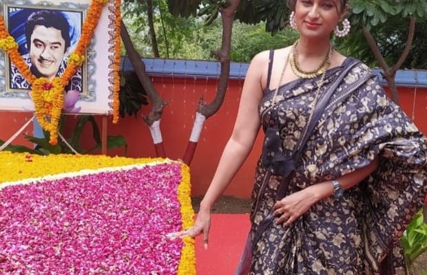 ‘Anupamaa’ fame Shiwani Chakraborty recalls Kishore Kumar learning English from her grandfather, shares rare stories