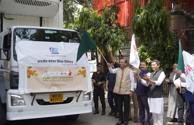 APEDA facilitates 1st organic apricot shipment from Ladakh to UAE
