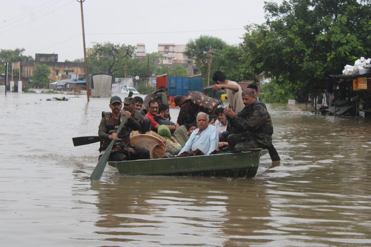 Army steps up flood relief across Gujarat, Dadra and Nagar Haveli; 355 evacuated (Photo: IANS)