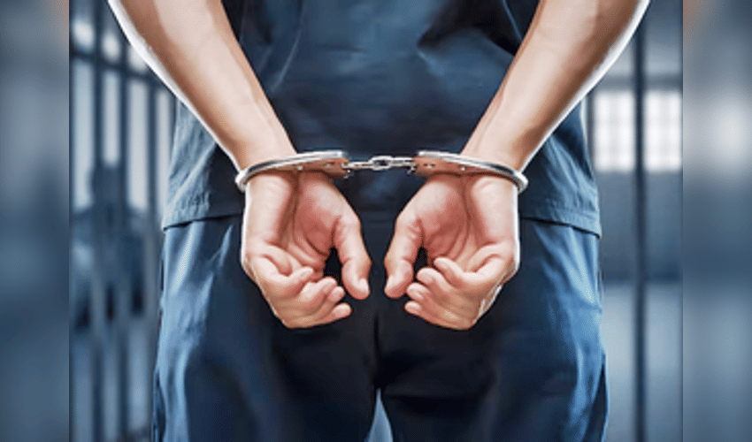 Arrested Pakistani national was spying on Indian Army, Navy, Railways in Bengal (Lead)