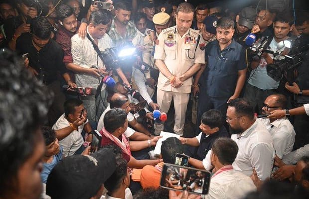 Assam-Meghalaya holds joint meeting to ease post violence situation