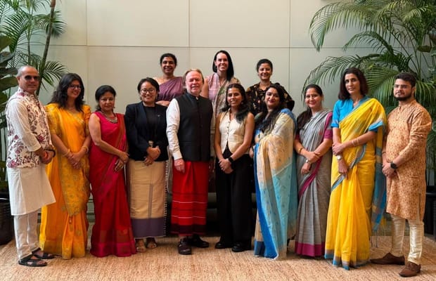 Australian High Commission, American singer Mary Millben mark National Handloom Day