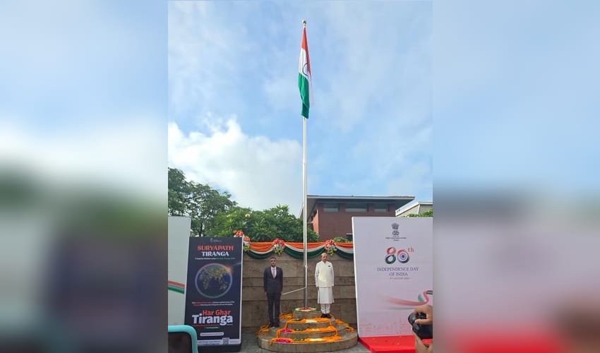 Bangladesh extends I-Day wishes to India, pays homage to freedom fighters