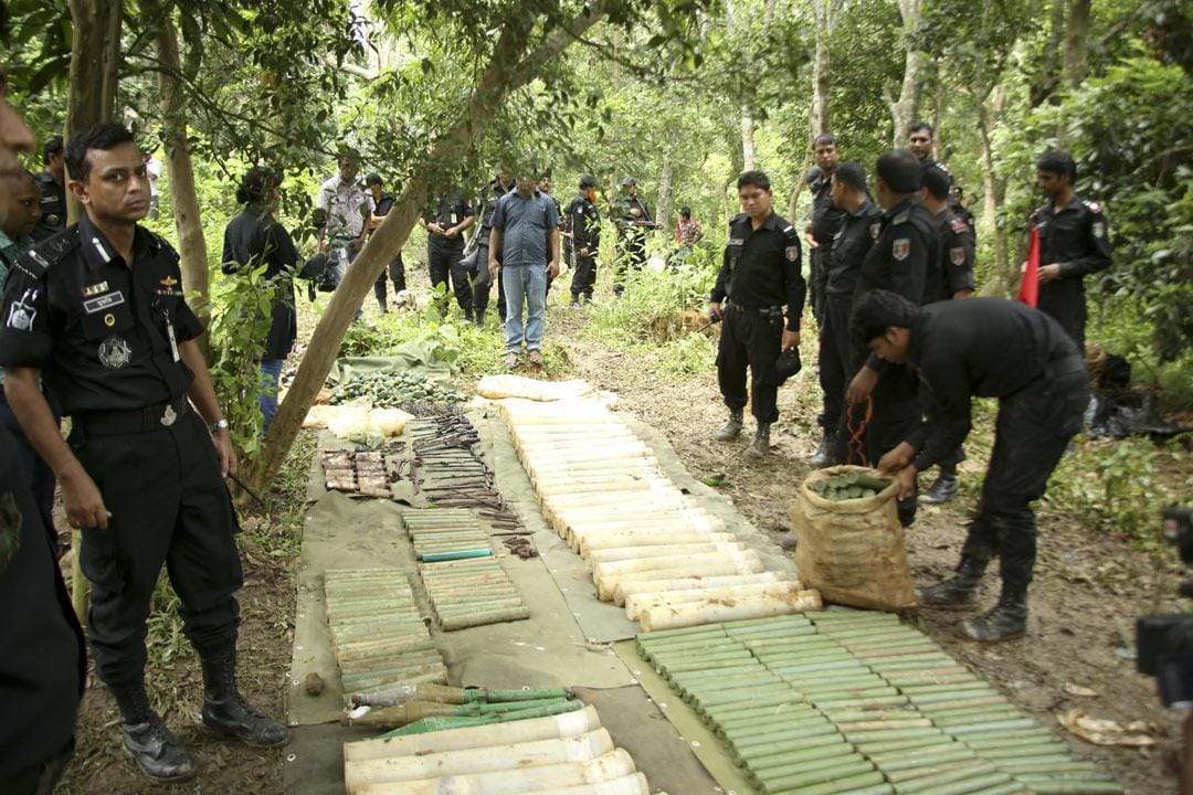 Bangladesh: Islamist militancy resurgence fears grow amid series of explosives recoveries 