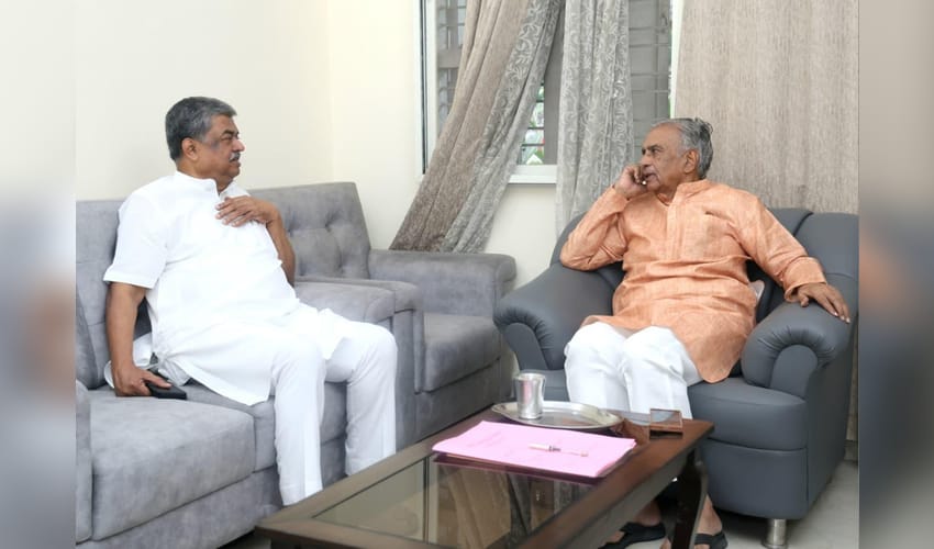 Basavaraj Horatti to resign as K’taka Council Chairman on Aug 14 (Photo: IANS)