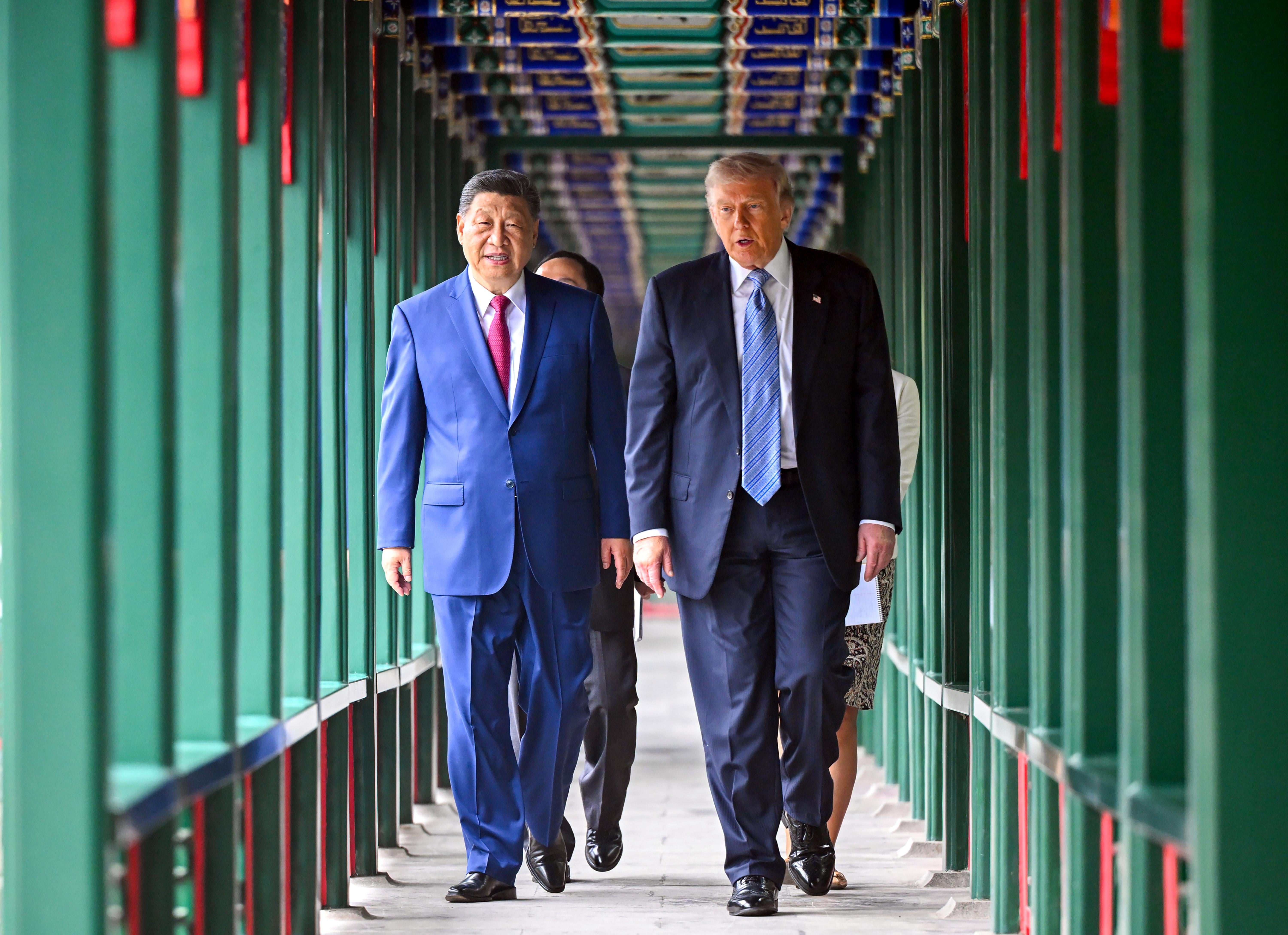 Beijing: Xi Jinping Holds Meeting With Donald Trump