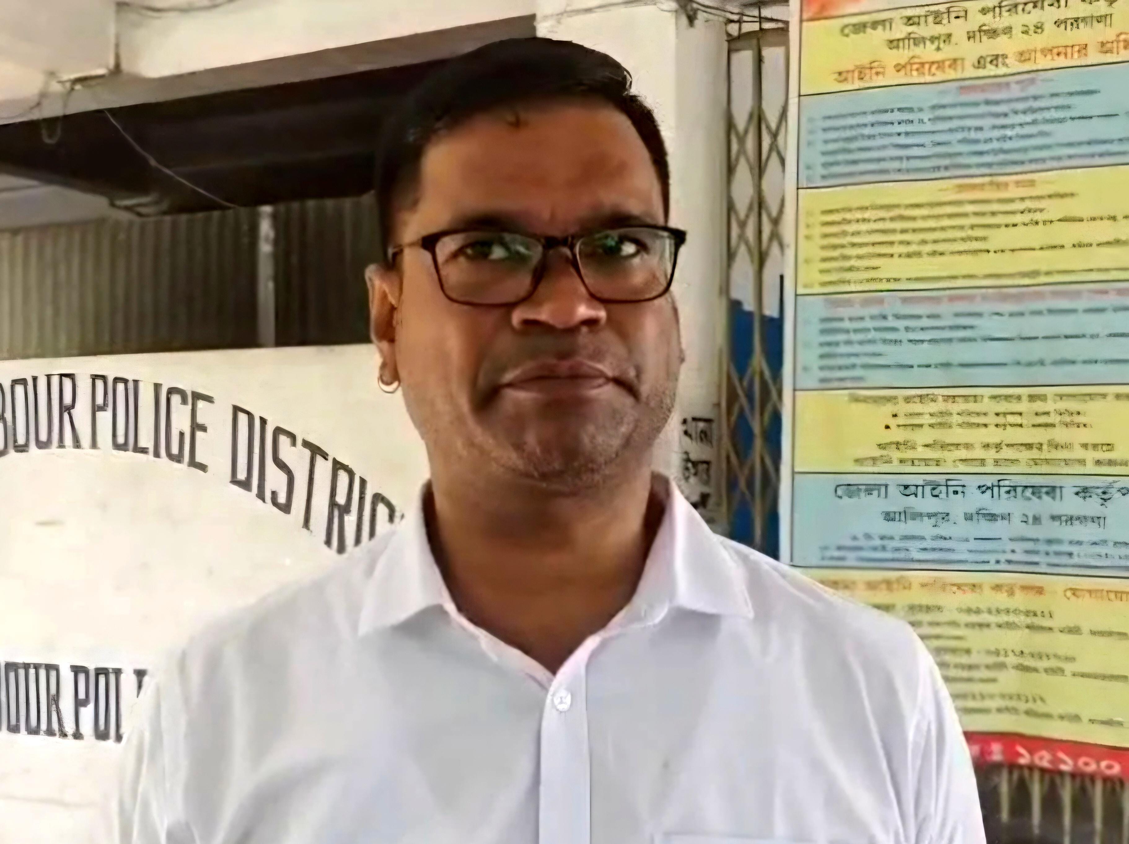 Bengal: BJP MLA Debangshu Panda files complaint after his WhatsApp account hacked