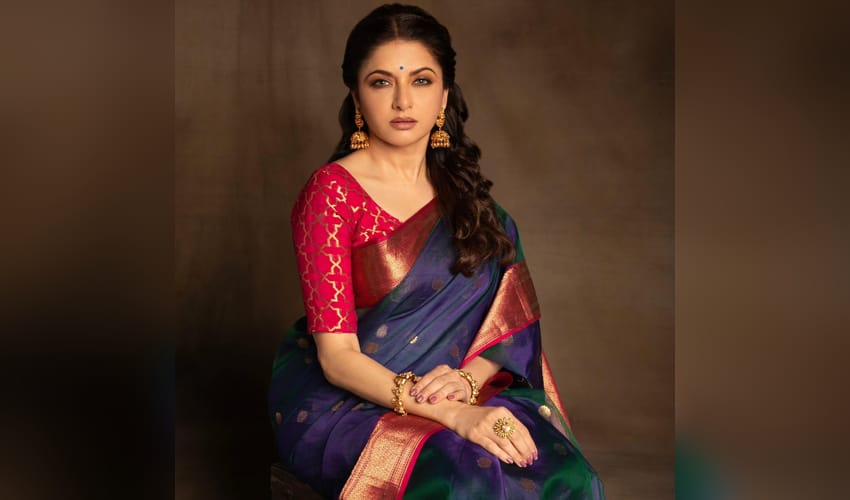 Bhagyashree revives 90s nostalgia with her dance on Lata Mangeshkar’s classic ‘Gum Hai Kisi Ke Pyar Mein’