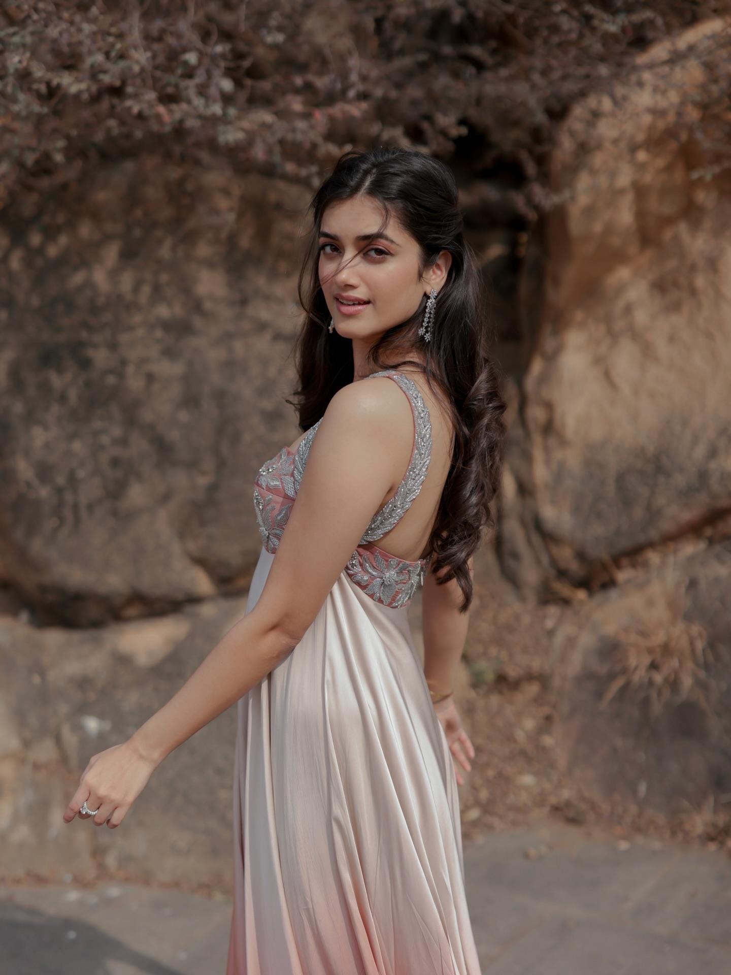 Bhagyashri Borse breaks down at 'Lenin' success meet; thanks fans for their constant motivation! (Photo: Bhagyashrii Borse/Instagram)