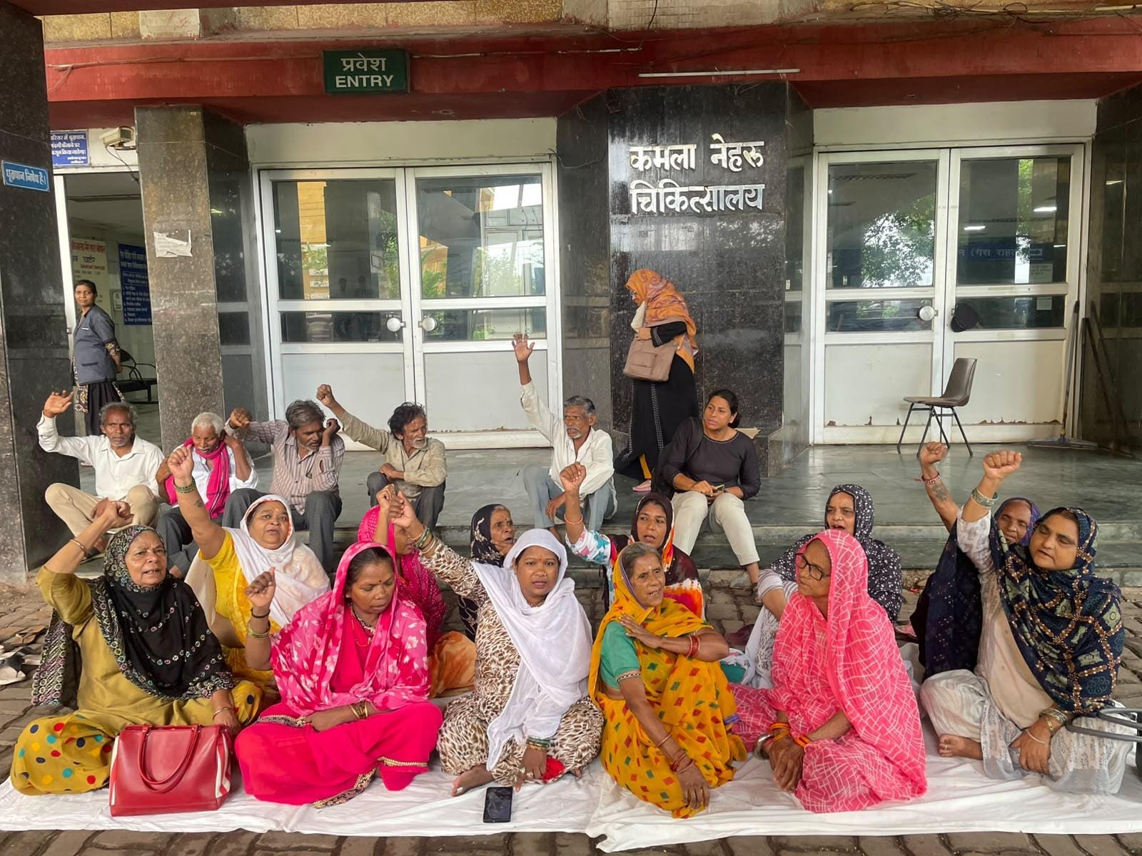 Bhopal gas survivors oppose emergency ward shift
