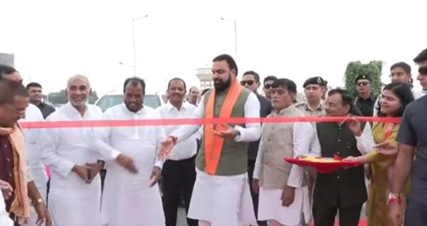 Bihar CM inaugurates Mithapur flyovers in Patna (Photo: IANS)