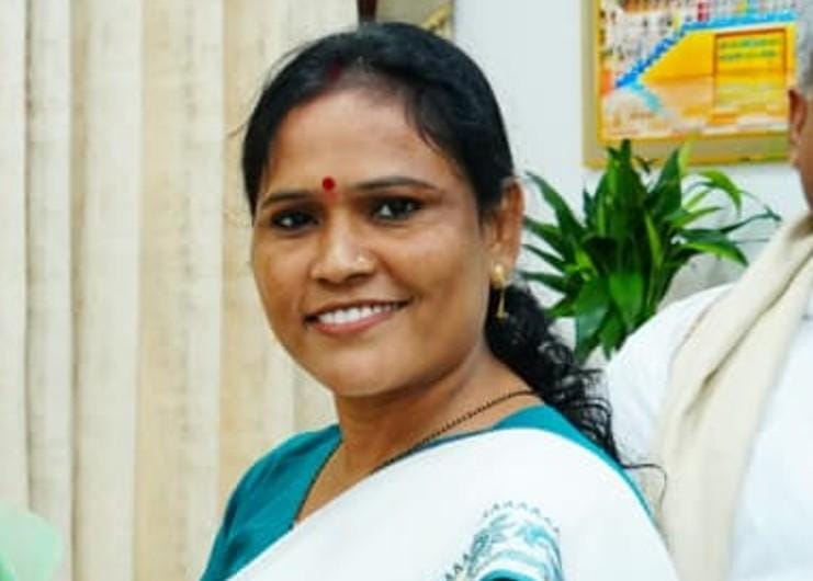 Bihar: Deepa Manjhi attacks Rohini Acharya over Tejashwi’s Dashrath Manjhi tribute (Photo: @dipamanjhi/X)