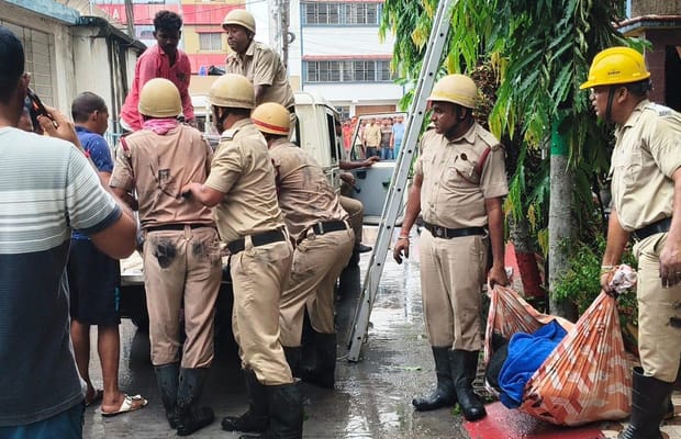 Birbhum: Hotel fire near Tarapith Temple