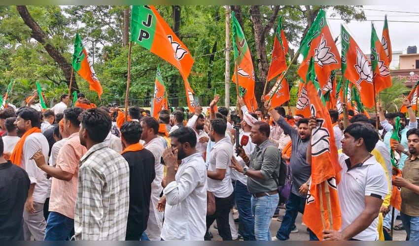 BJP workers clash with police during Ranchi march demanding JPSC exam cancellation