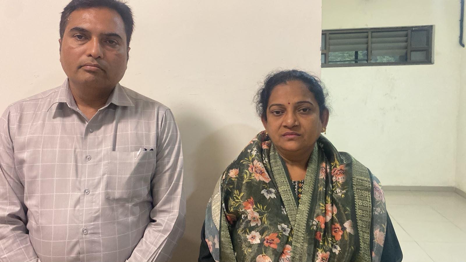Bribe sought to prevent demolition of unauthorised construction in Gujarat; two held with Rs 3.15 lakh 
