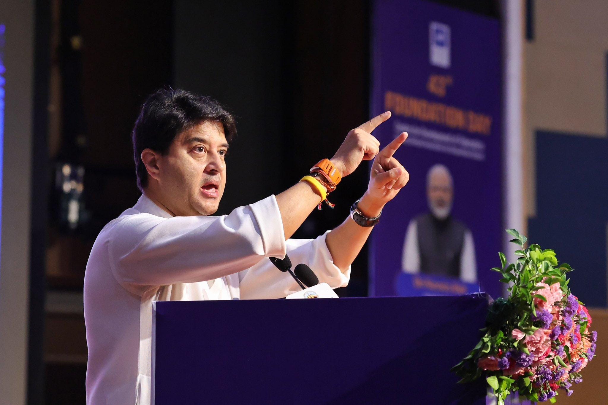 C-DOT must take 'Made in India' telecom technologies to world: Scindia