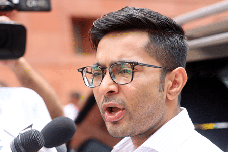 Calcutta HC seeks FIR report on Abhishek Banerjee’s aide (Photo: IANS)