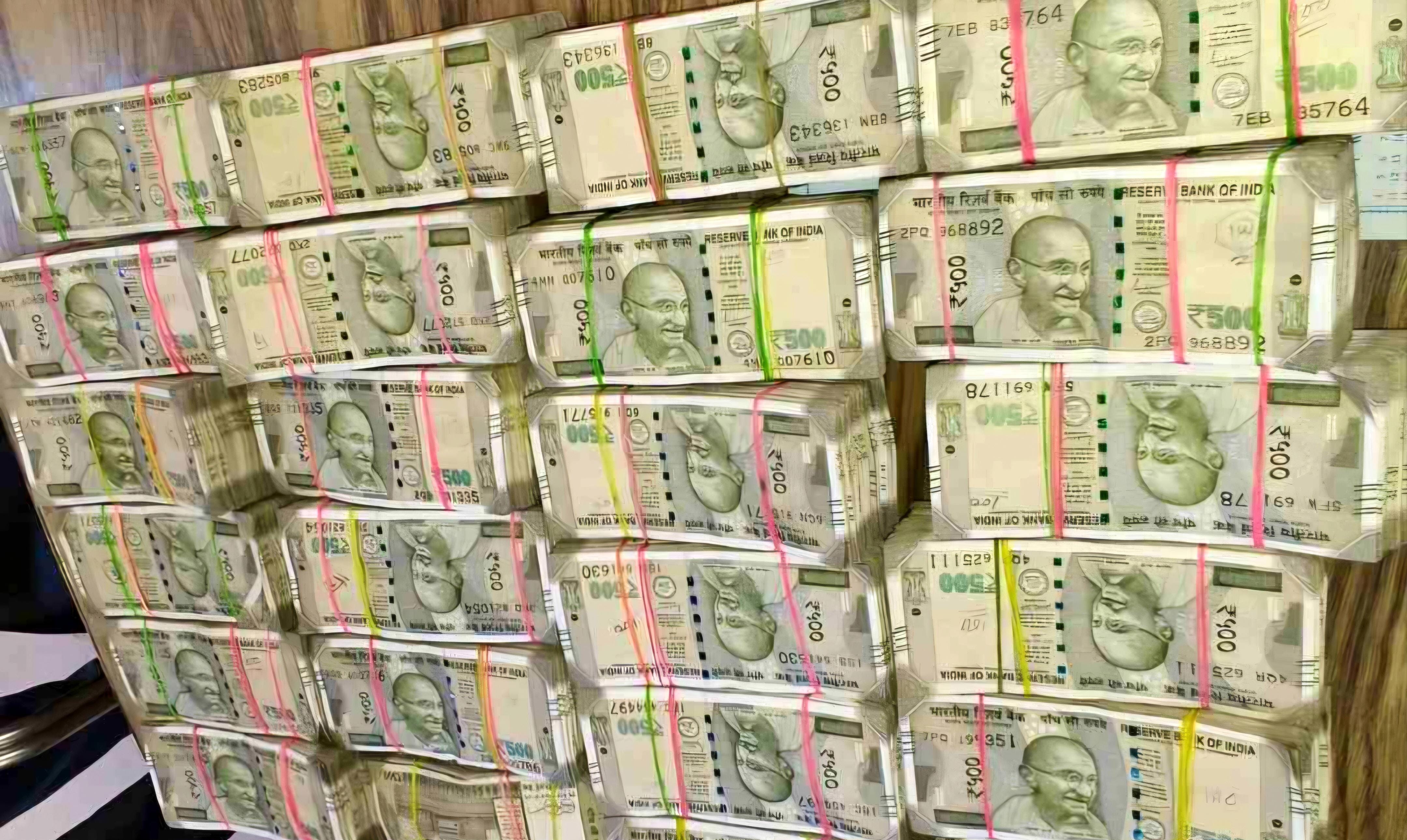 Cash worth Rs 50 lakh recovered from trolley in brick kiln in Bengal's Durgapur