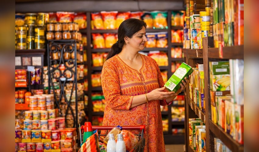 CCPA cracks down on 41 restaurants for levying service charges without consumers' consent (Photo: AI Generated Image)