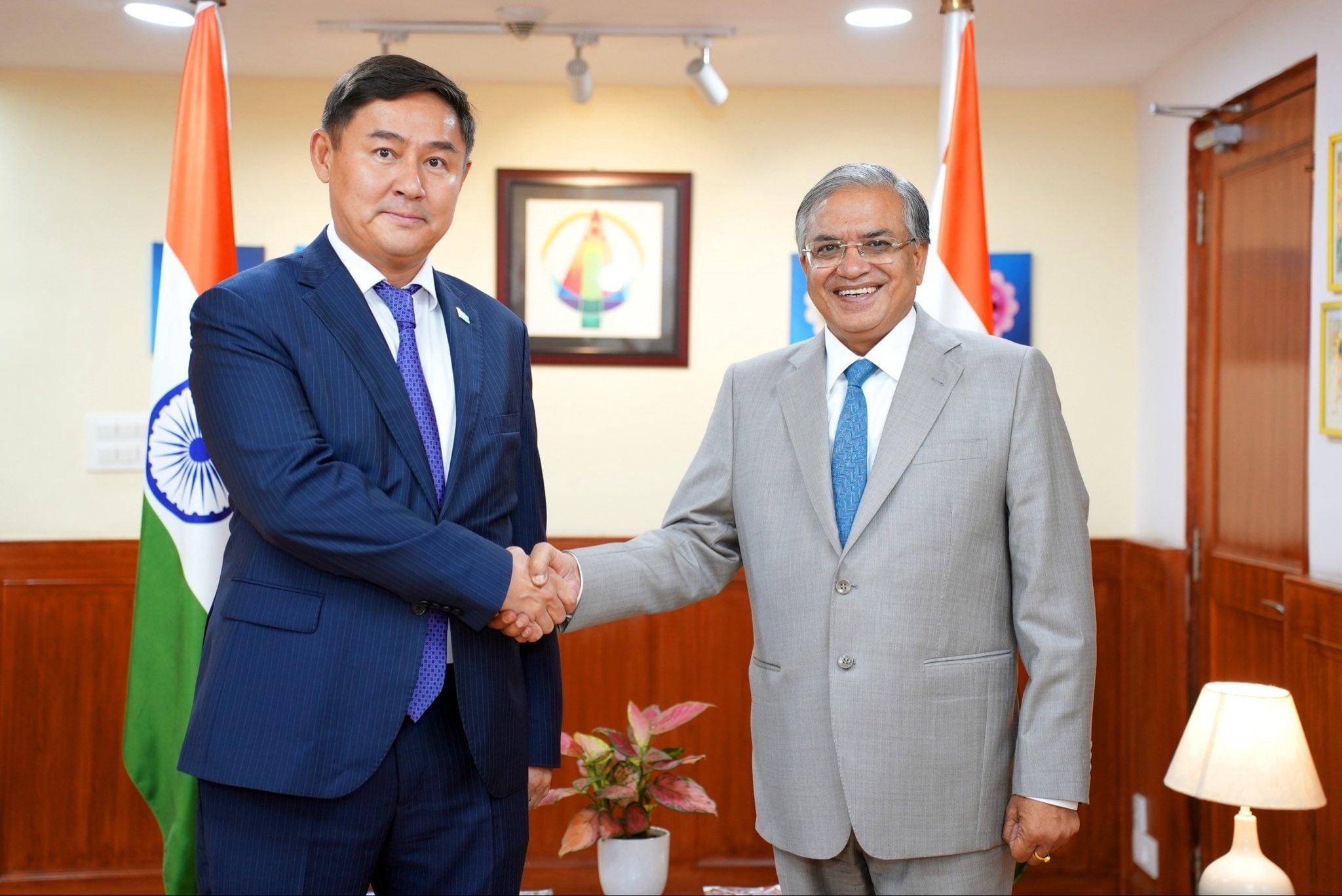 CEC Gyanesh Kumar, Kazakhstan’s envoy discuss poll management, staff training (Photo: IANS)