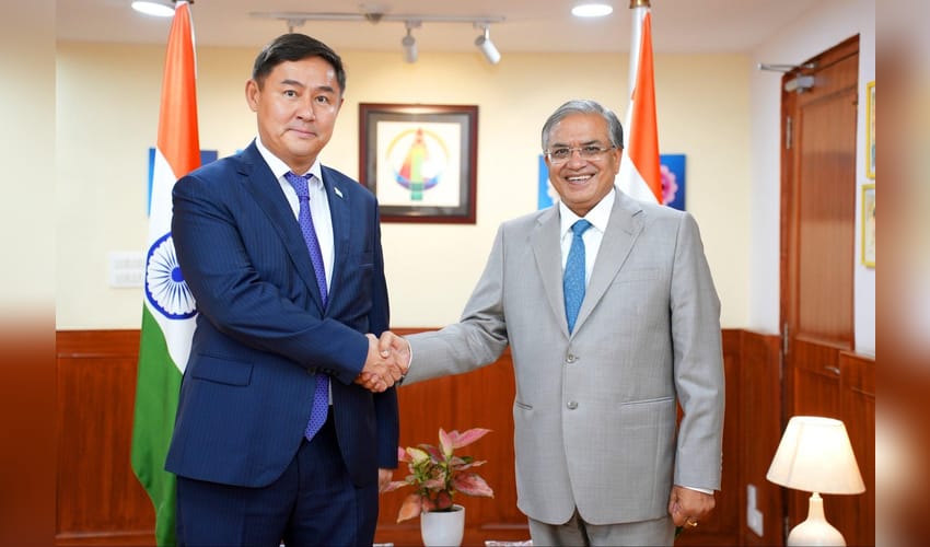CEC Gyanesh Kumar, Kazakhstan’s envoy discuss poll management, staff training (Photo: IANS)