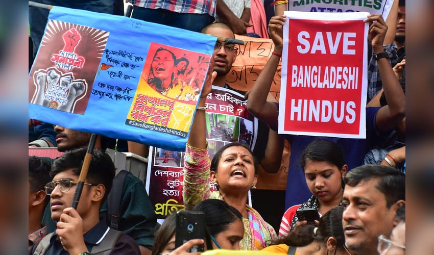 Chattogram: Hundreds of Bangladeshi Hindus have been demonstrating , in protest against the violence against the Hindu minority community